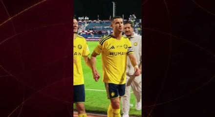 Ronaldo'dan takım arkadaşına b&uuml;y&uuml;k jest! &Ouml;d&uuml;l&uuml; reddetti