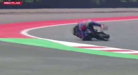 Toprak Razgatlıoğlu ge&ccedil;irdiği kaza sonrasında MotoGP'de sezonu kapattı