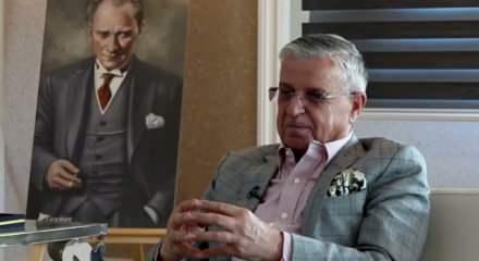 CHP'den bir belediye başkanı daha istifa etti