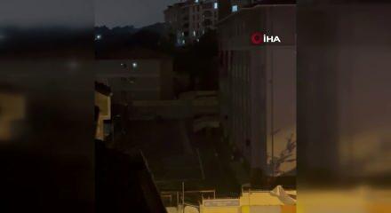 Arnavutk&ouml;y'de gece yarısı 3 okul birden yayına ge&ccedil;ti! Mahalleli neye uğradığını şaşırdı