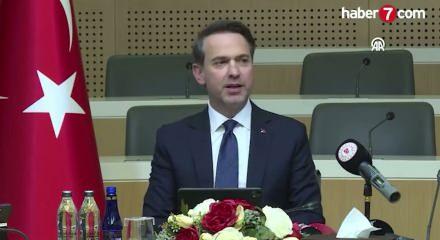 Bakan Alparslan Bayraktar Milli Enerji 2040 &ccedil;alışmalarında sona gelindiğini a&ccedil;ıkladı