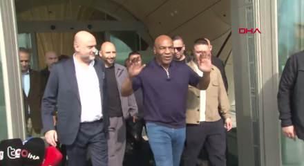 D&uuml;nyaca &uuml;nl&uuml; boks&ouml;r Mike Tyson İstanbul'da 