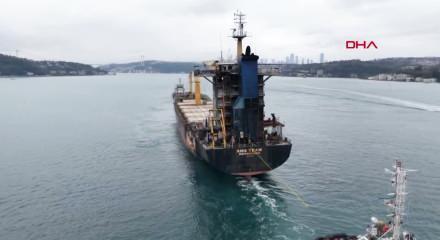 İHA saldırısına uğrayan RMS Team İstanbul Boğazı&rsquo;ndan ge&ccedil;irildi: Ge&ccedil;iş havadan g&ouml;r&uuml;nt&uuml;lendi