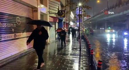 İstanbul i&ccedil;in yoğun yağış uyarısı! Bir&ccedil;ok ilde de sel ve hortum riski
