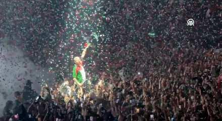 Macklemore'dan İngiltere'de İsrail'i kızdıracak g&ouml;r&uuml;nt&uuml;