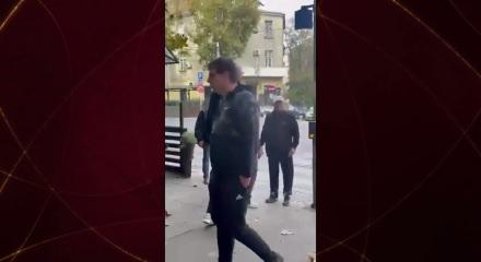 Sırbistan'da iş insanının &ccedil;ocuklu aile ile kavgası &uuml;lkede g&uuml;ndem oldu