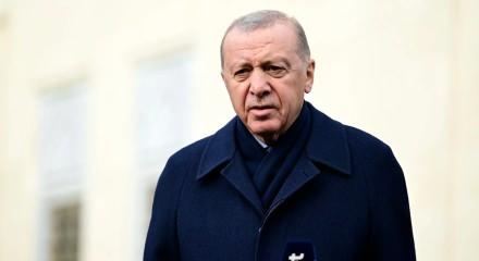 T&uuml;rk futbolunun efsane ismi Cumhurbaşkanı Erdoğan'ın sporcuya verdiği değeri anlattı
