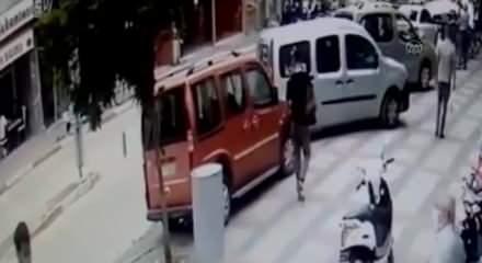 Araba Anahtari Gorunumunde Hassas Terazi Kullanan Uyusturucu Suphelisi Yakalandi Video 7