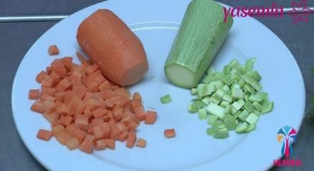 Çocuklara özel sebzeli çorba yapımı