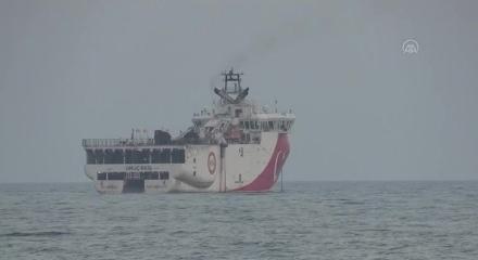 Sismik Arastirma Gemisi Oruc Reis In Antalya Aciklarindaki Bekleyisi Suruyor Video 7