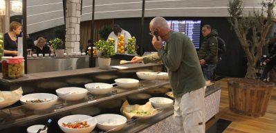 THY&rsquo;den 5 yıldızlı otelleri aratmayan yolcu salonu