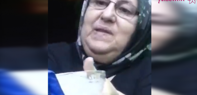 Torununa yemek yedirirken anı yaşayan babaanne