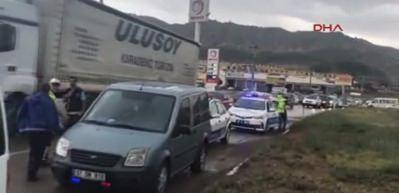  Tosya'da otomobil takla attı: 6 yaralı