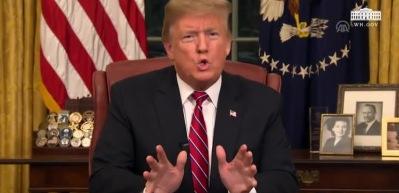 Trump h&uuml;k&uuml;metin kapanmasından Demokratları sorumlu tuttu