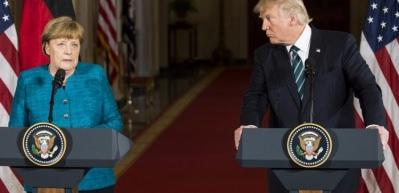 Trump'ın esprisi Merkel'i şaşırttı!