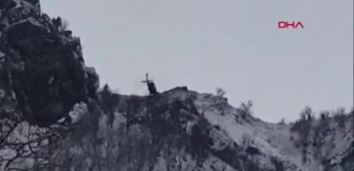 Tunceli'de, mağarada saklanan PKK'lı ter&ouml;ristlere operasyon