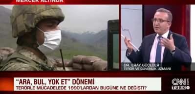 T&uuml;rk İHA-SİHA sistemini 'İnanılmaz' deyip anlattı! 