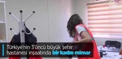 T&uuml;rkiye'nin 3. b&uuml;y&uuml;k hastanesine kadın eli değdi!