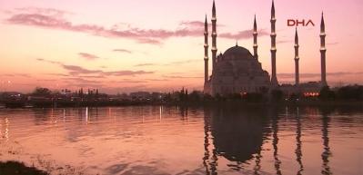 Türkiye'nin en büyük camisinin şifreleri