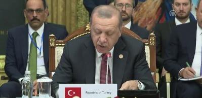 'Uluslararası team&uuml;l, prensip, kuralların hoyrat&ccedil;a ihlal edildiği bir d&ouml;nemden ge&ccedil;iyoruz'