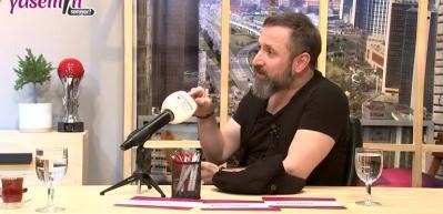 Usta radyo programcısı Talha Bora radyonun insana kattıklarını anlattı