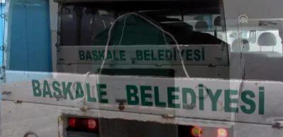 Van&rsquo;da İran sınırında 6 erkek cesedi bulundu