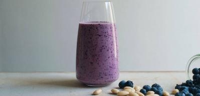 Yaban Mersinli smoothie tarifi