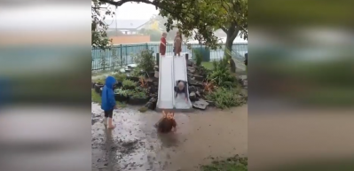 Yağmur &ccedil;amur demeden kendilerinden ge&ccedil;tiler