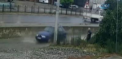 Yaşlı adamı &ouml;ld&uuml;resiye d&ouml;vd&uuml;ler