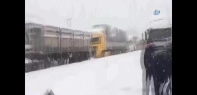 Yurttan kar manzaraları