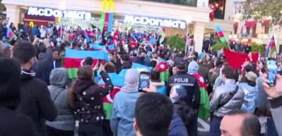 Zafer coşkusu! T&uuml;rkiye sloganlarıyla inlettiler