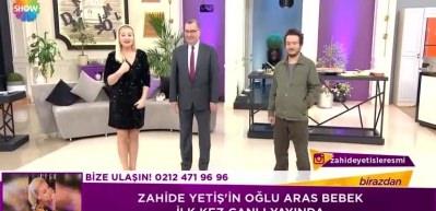 Zahide Yetiş ilk kez oğlunu g&ouml;sterdi!