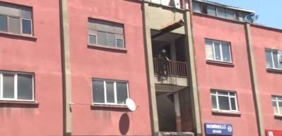 Zeytinburnu'nda deri imalathanesinde yangın!