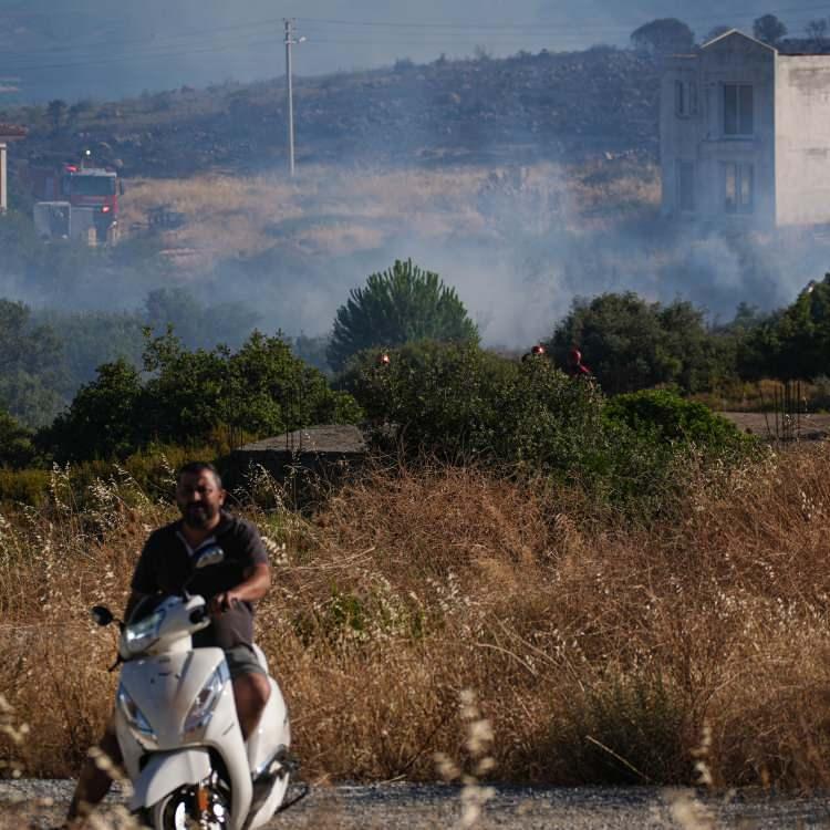 İZMİR - ÇEŞME KARA YOLU ULAŞIMA AÇILDI