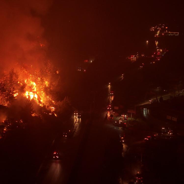 538 KİŞİ YANGINLARDAN ETKİLENDİ, 2 KİŞİ HAYATINI KAYBETTİ