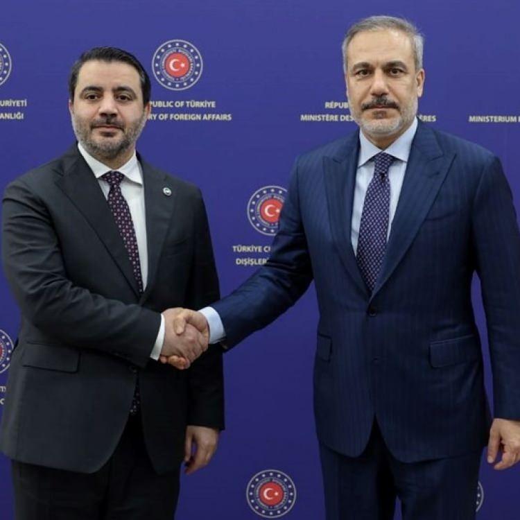 BAKAN FİDAN SURİYELİ MEVKİDAŞI İLE GÖRÜŞTÜ