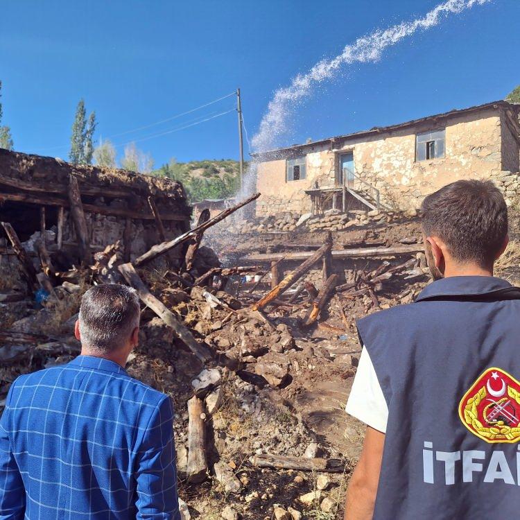 SİVAS'TA YANGIN KONTROL ALTINDA