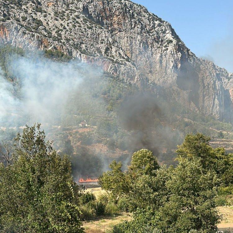 MERSİN ANAMUR'DA YANGIN