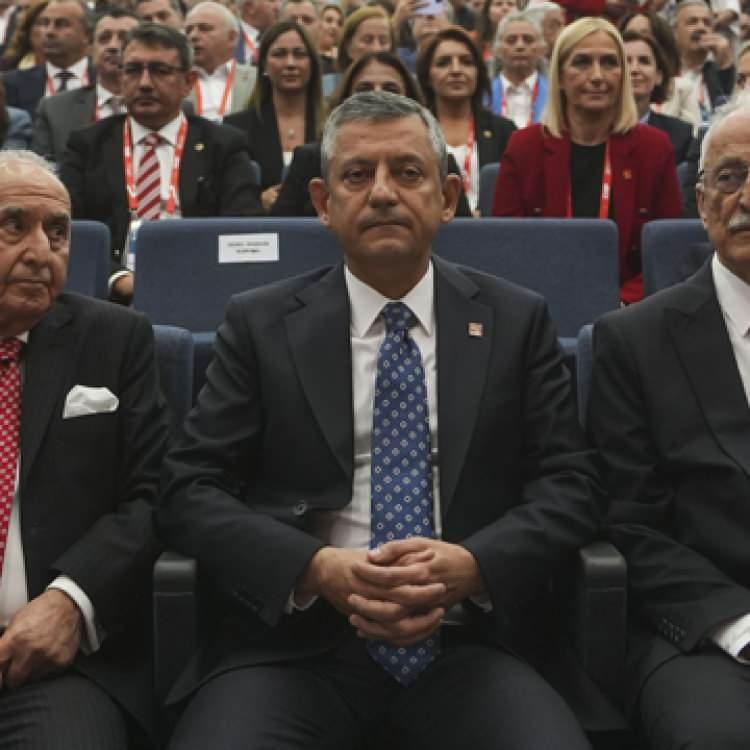 DİVAN BAŞKANLIĞI MURAT EMİR'E