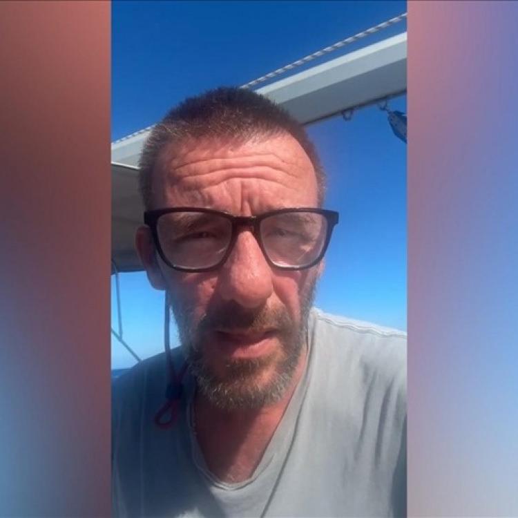 İSKOÇ AKTİVİST HİCKEY, GECE YAPILAN TACİZLERİ PSİKOLOJİK SAVAŞ OLARAK NİTELEDİ