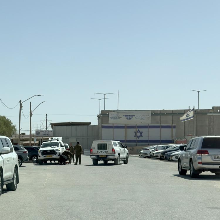 AKTİVİSTLER HAPİSHANEYE GETİRİLDİ