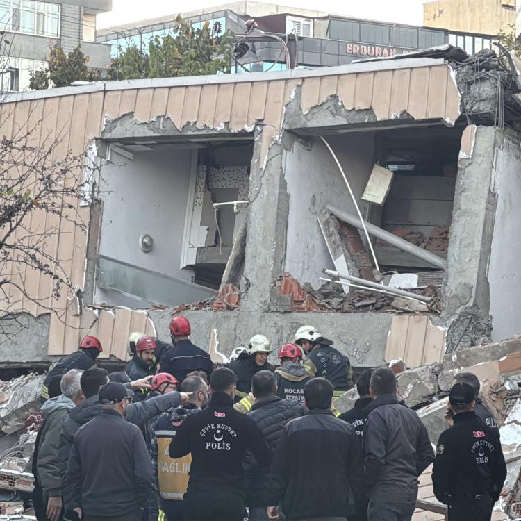 '5 KİŞİLİK AİLEYE ULAŞMAYA ÇALIŞIYORUZ'