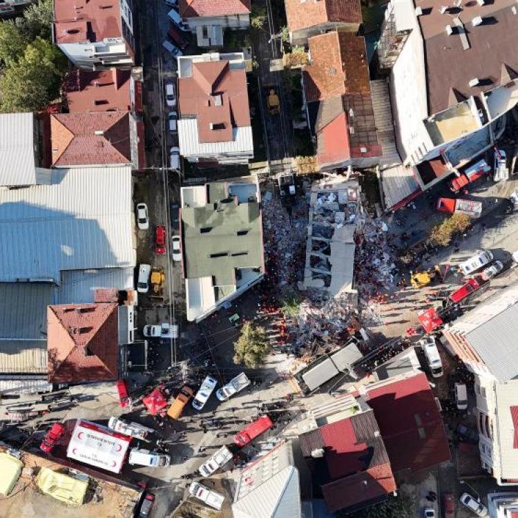 ÇÖKEN BİNA HAVADAN GÖRÜNTÜLENDİ