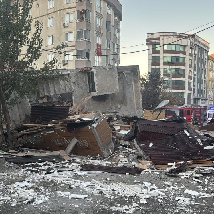 BAKAN YERLİKAYA: 5 KİŞİ OLDUĞU TAHMİN EDİLİYOR