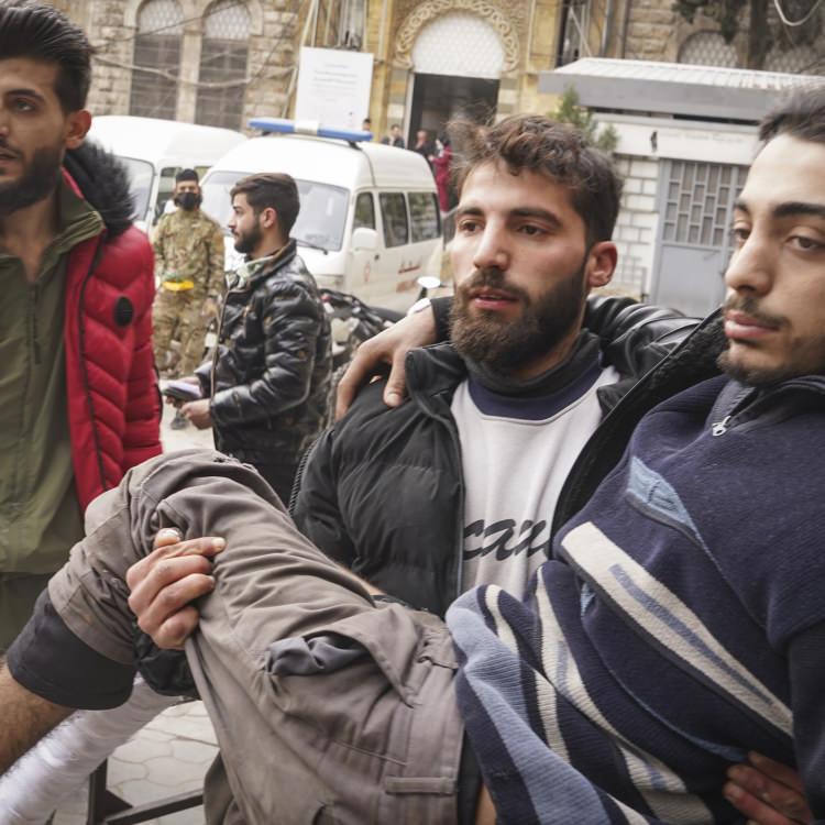 TAHLİYE EDİLENLERİN SAYISI 142 BİNE ULAŞTI