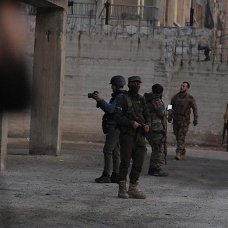 BİRÇOK NOKTADA SİLAH SESLERİ DUYULUYOR