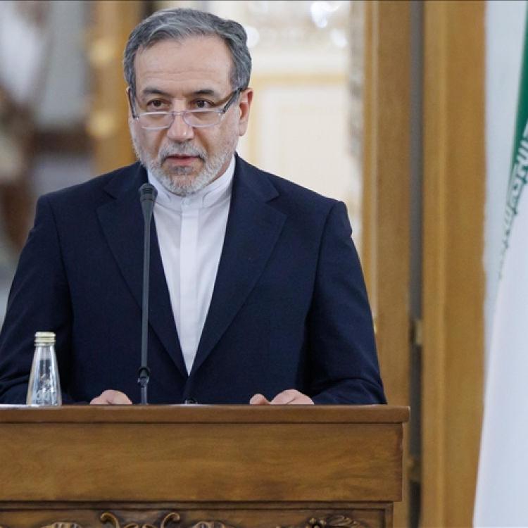 BAKAN ERAKÇİ: DİPLOMASİYE İYİ NİYETLE AMA TAVİZ VERMEDEN GİRECEĞİZ