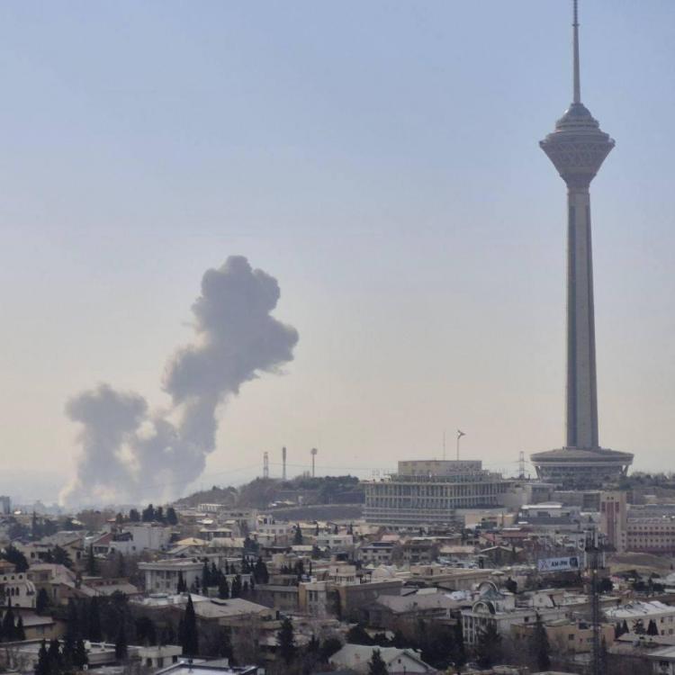 KUD&Uuml;S'TE PATLAMA SESLERİ