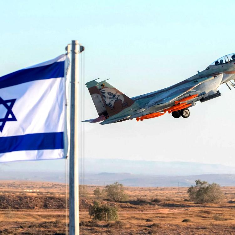 İSRAİL: MEHRABAD HAVAALANI'NA D&Uuml;ZENLENEN SALDIRIDA 16 U&Ccedil;AĞI VURDUK