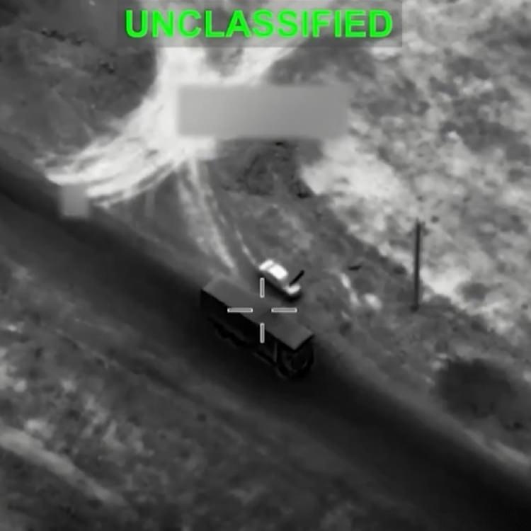 ABD, İRAN'IN BALİSTİK F&Uuml;ZE RAMPALARINI VURDU